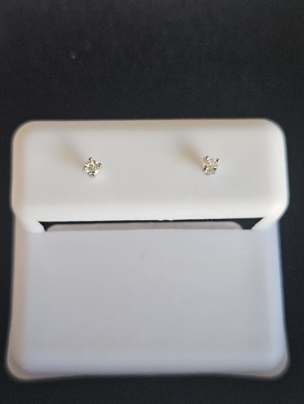 Moissanite 2mm 925 Sterling Silver Screwback Stud Earrings